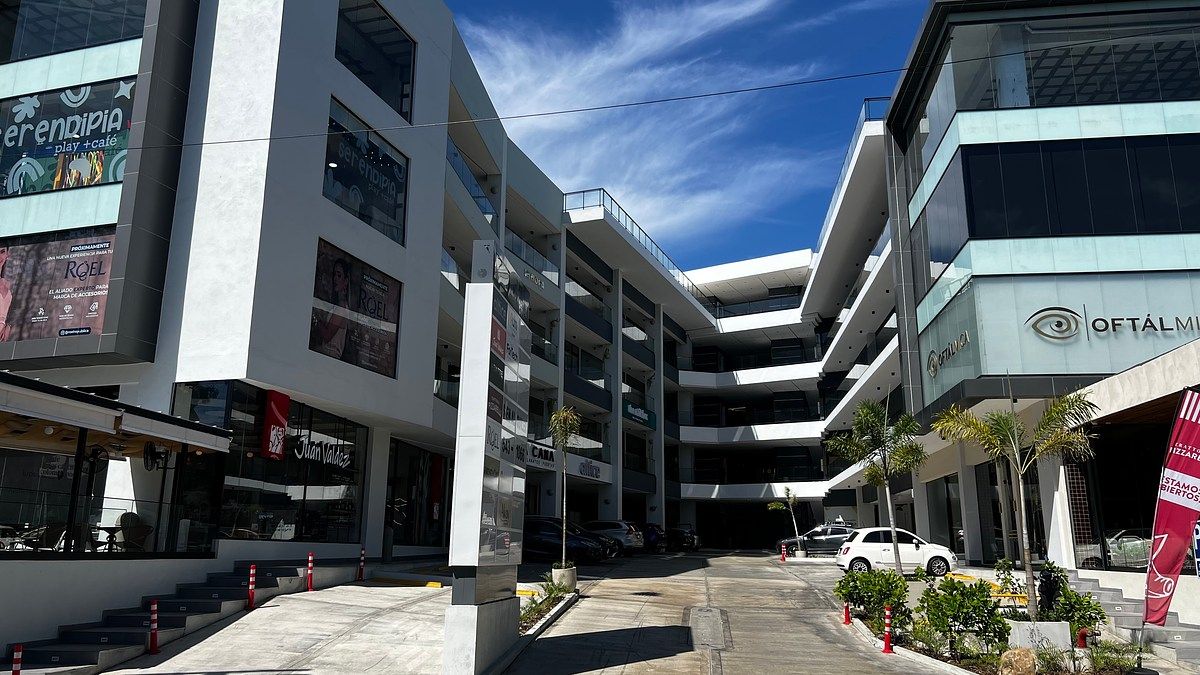 Exclusivos Locales Comerciales en Plaza Moderna – Arroyo Hondo Viejo, foto 1 de 49