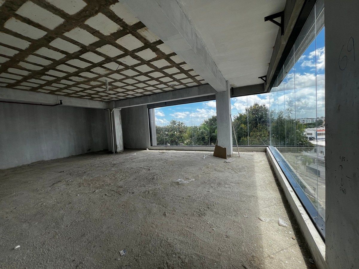 Local Comercial en Arroyo Hondo, Santo Domingo Centro (Distrito Nacional), foto 41 de 49