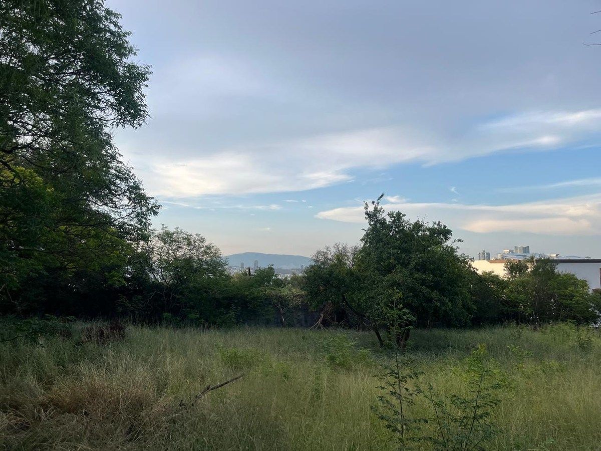 Lote em Las Alondras, San Pedro Garza García, foto 2 de 5