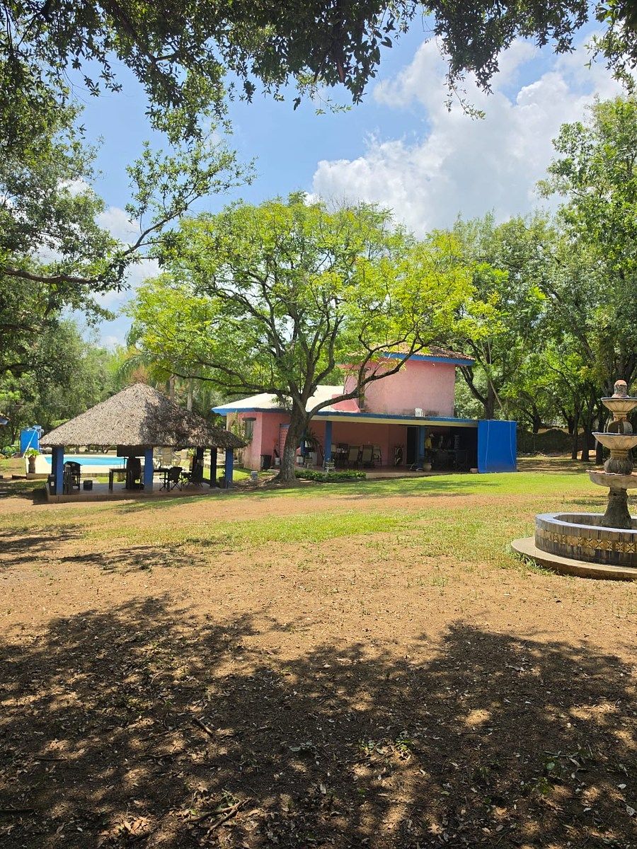 Quinta Campestre en Venta en El Barrial, Santiago, Nuevo León, foto 1 de 14