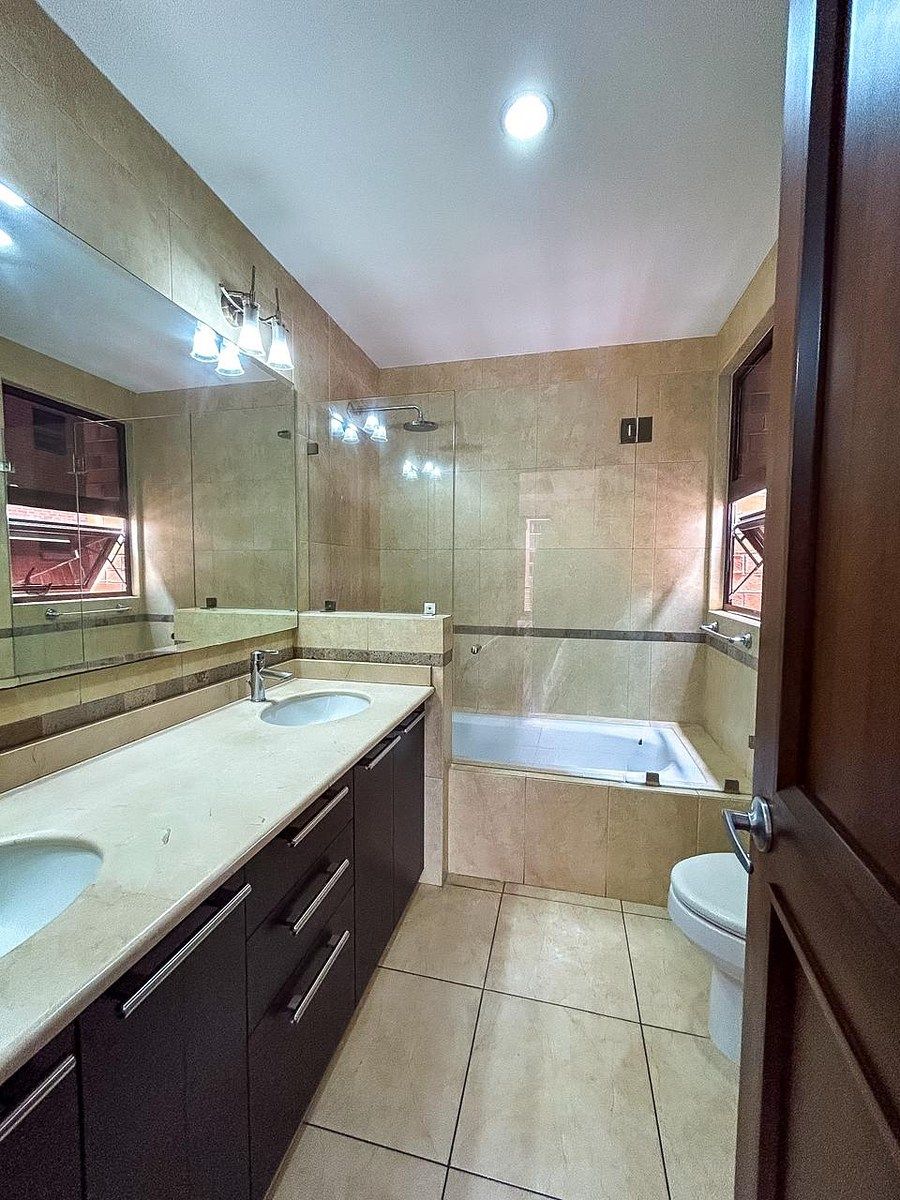 Apartamento en Guatemala, foto 6 de 17