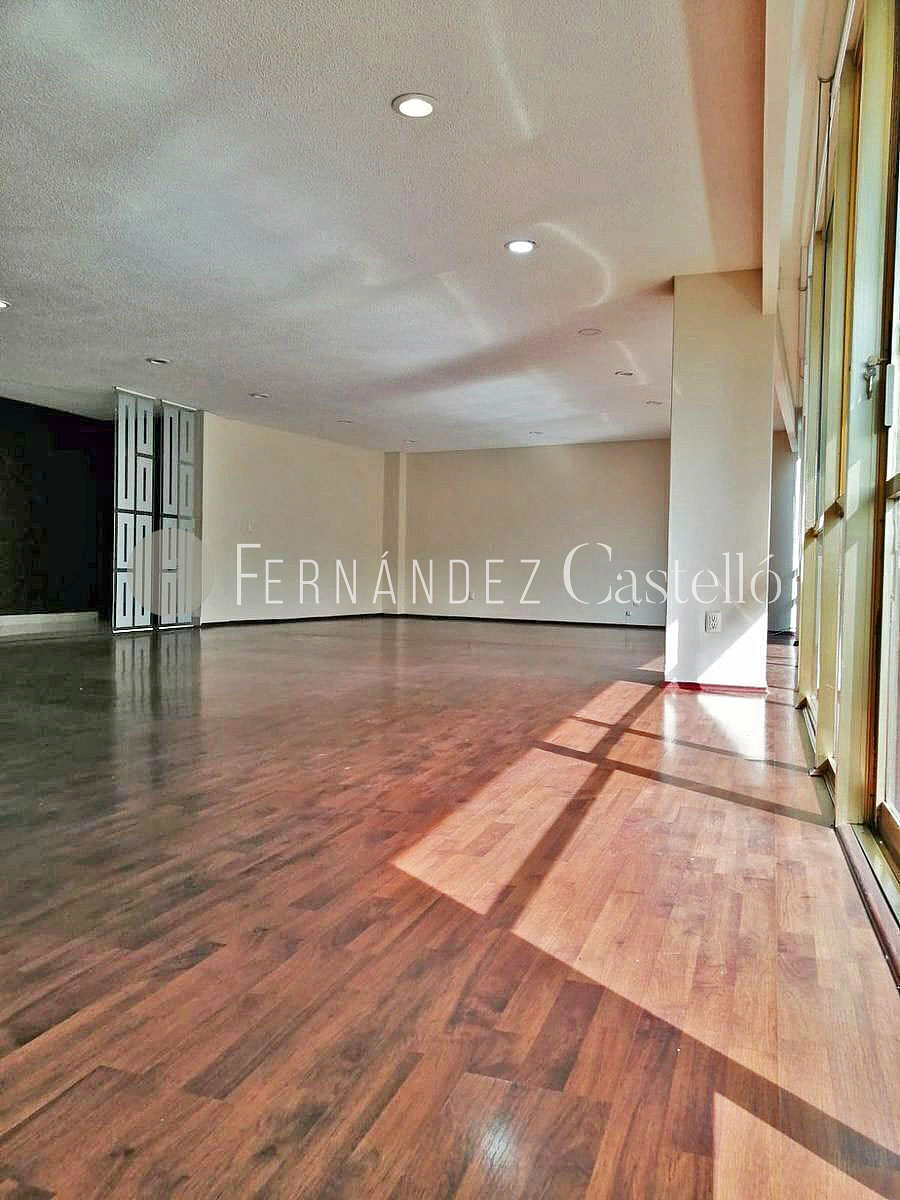 Apartment in Lomas de Chapultepec I Sección, Miguel Hidalgo, photo 2 of 17