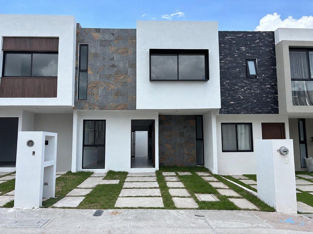 SALE HOUSE CAPITAL SOUTH QUERÉTARO, photo 1 of 26