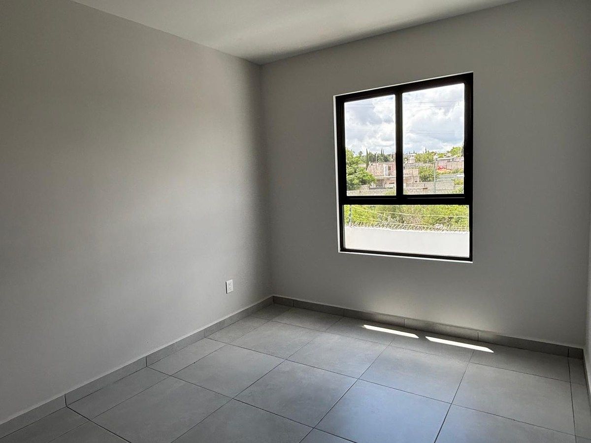 House in Gated Community in Capital Sur, El Marqués, photo 20 of 26
