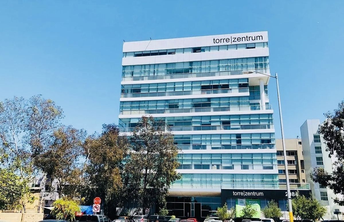 Oficina en Renta En Torre Zentrum Zona río cerca de San Ysidro Hipódromo Agua Ca, foto 1 de 26
