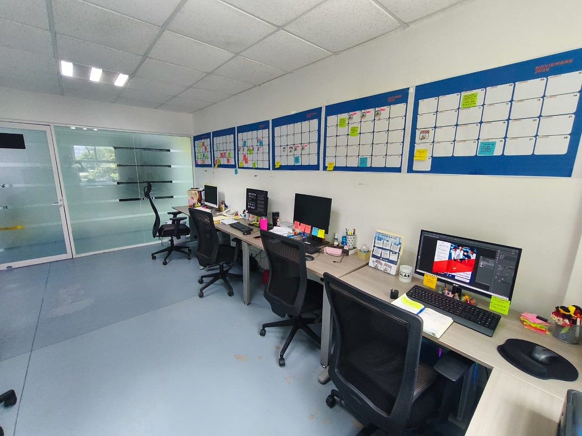Oficinas Privadas Amuebladas en Renta| Listas para Trabajar, foto 1 de 16