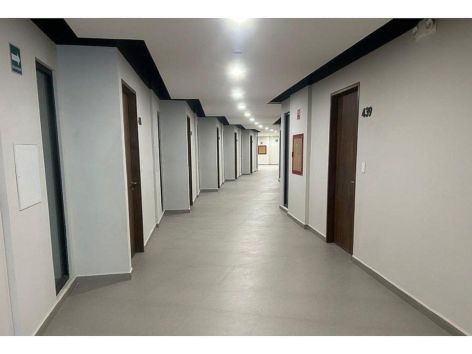 DEPARTAMENTO EQUIPADO EN VENTA PLAZA SIKARA, foto 1 de 6