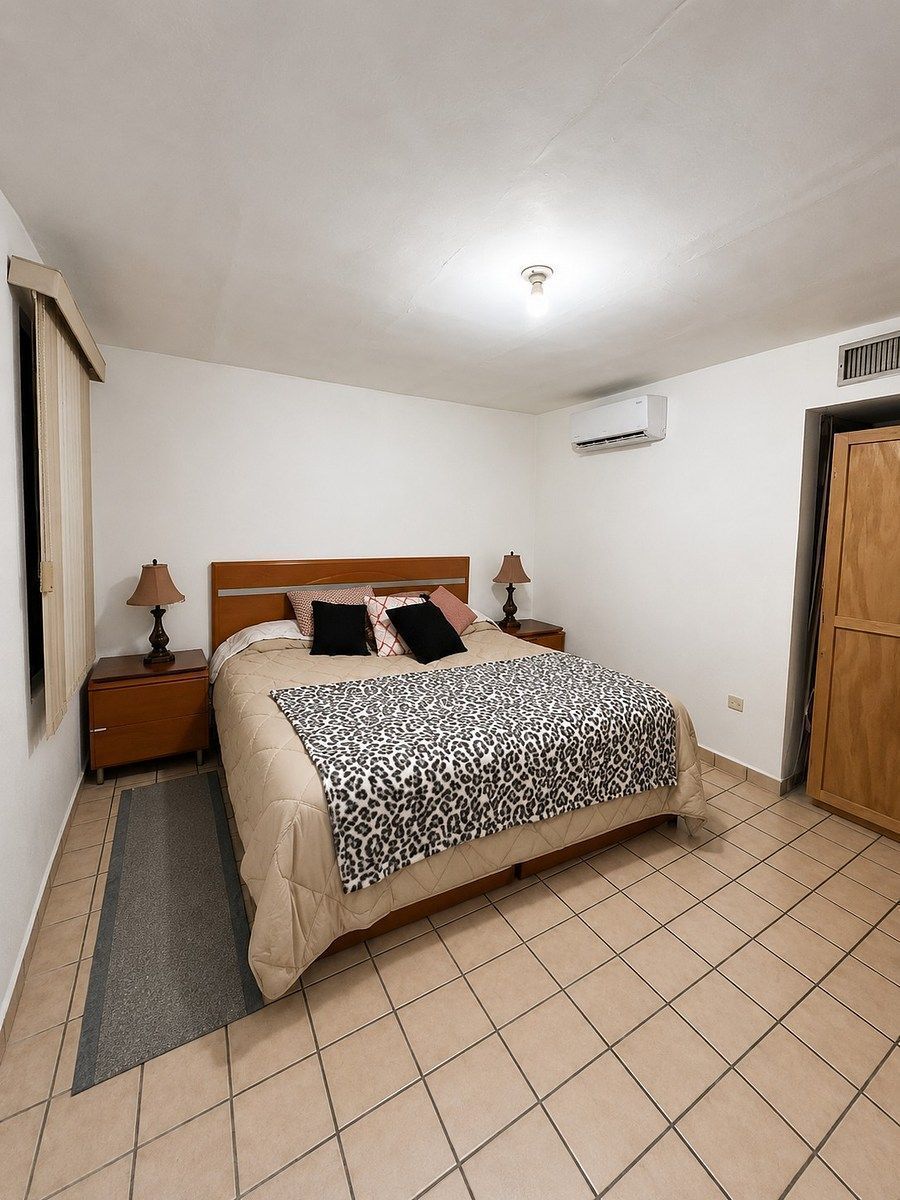 Casa em Arboledas de Santo Domingo, San Nicolás de los Garza, foto 12 de 16