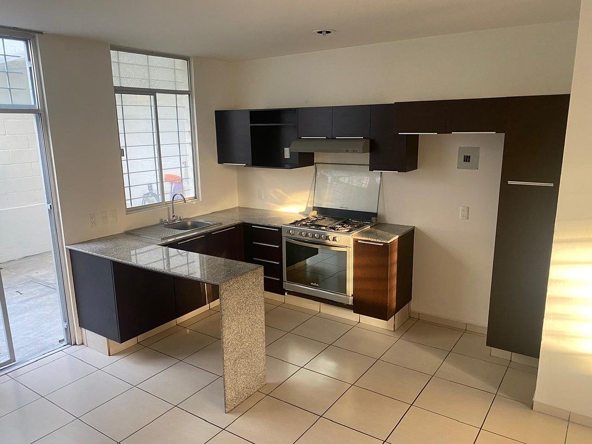 Casa en El Fortín, Zapopan, foto 3 de 30