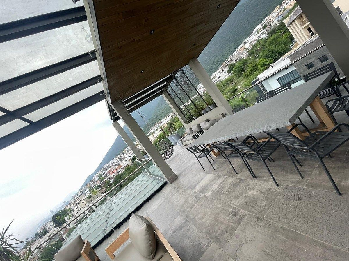 Casa em Las Cumbres 5 Sector A, Monterrey, foto 32 de 41