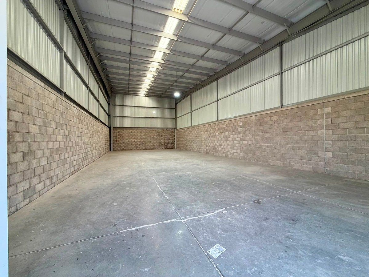 Bodega comercial en Parque Industrial El Marqués, El Marqués, foto 3 de 16