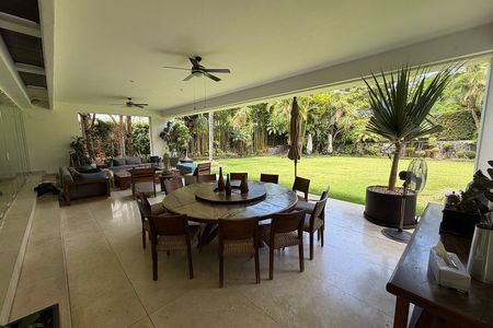 SE VENDE CASA EN FRACCIONAMIENTO EXCLUSIVO EN CUERNAVACA!!!