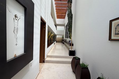 SE VENDE CASA EN FRACCIONAMIENTO EXCLUSIVO EN CUERNAVACA!!!