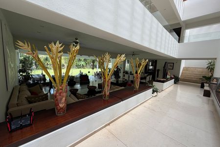 SE VENDE CASA EN FRACCIONAMIENTO EXCLUSIVO EN CUERNAVACA!!!