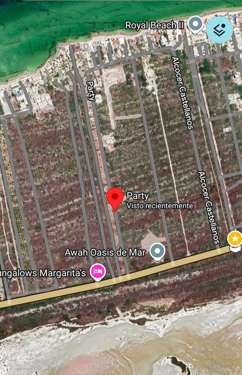 Lot in Chicxulub Puerto, Progreso, photo 2 of 4