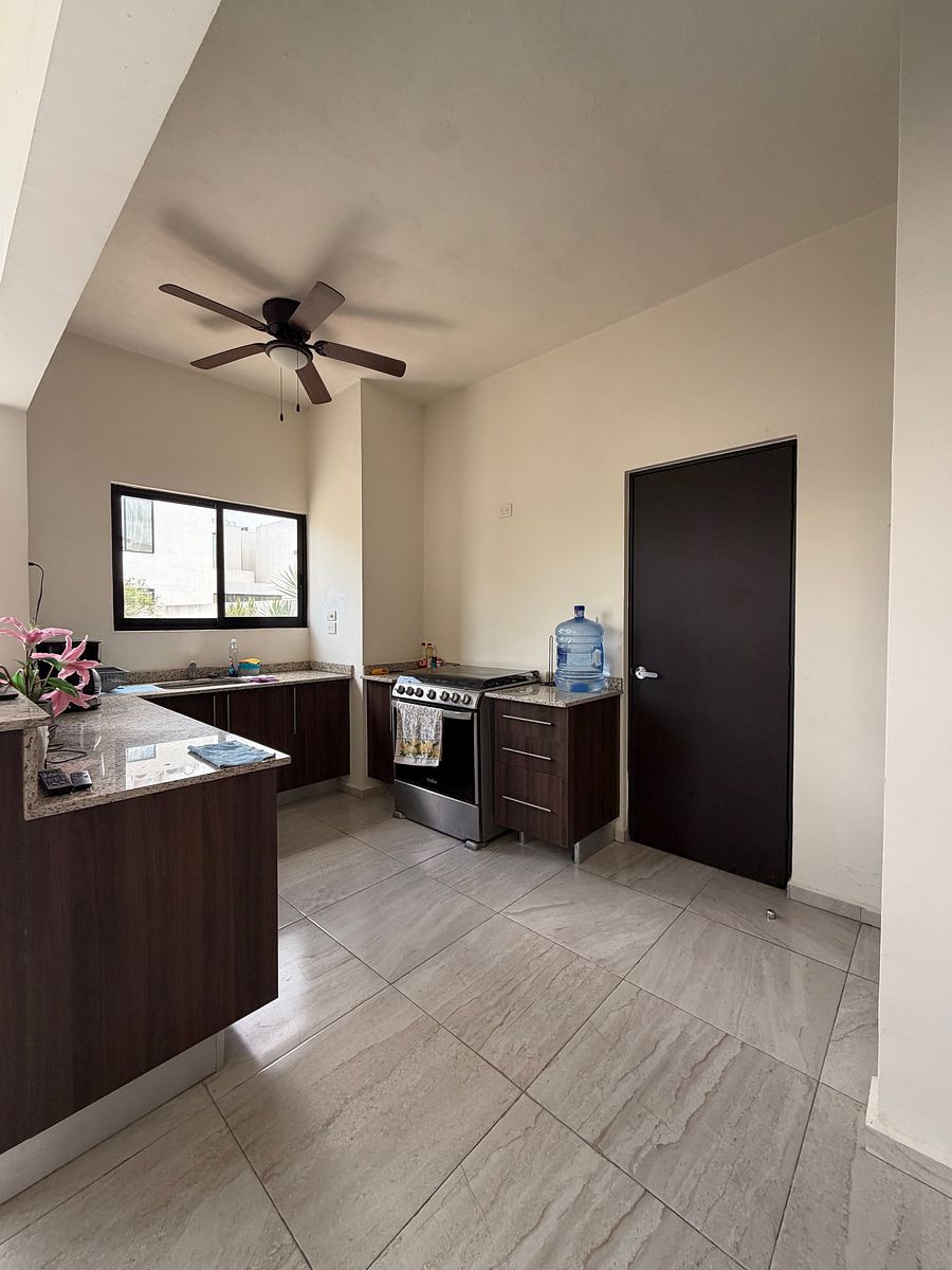 Casa en condominio en Conkal, Conkal, foto 4 de 18
