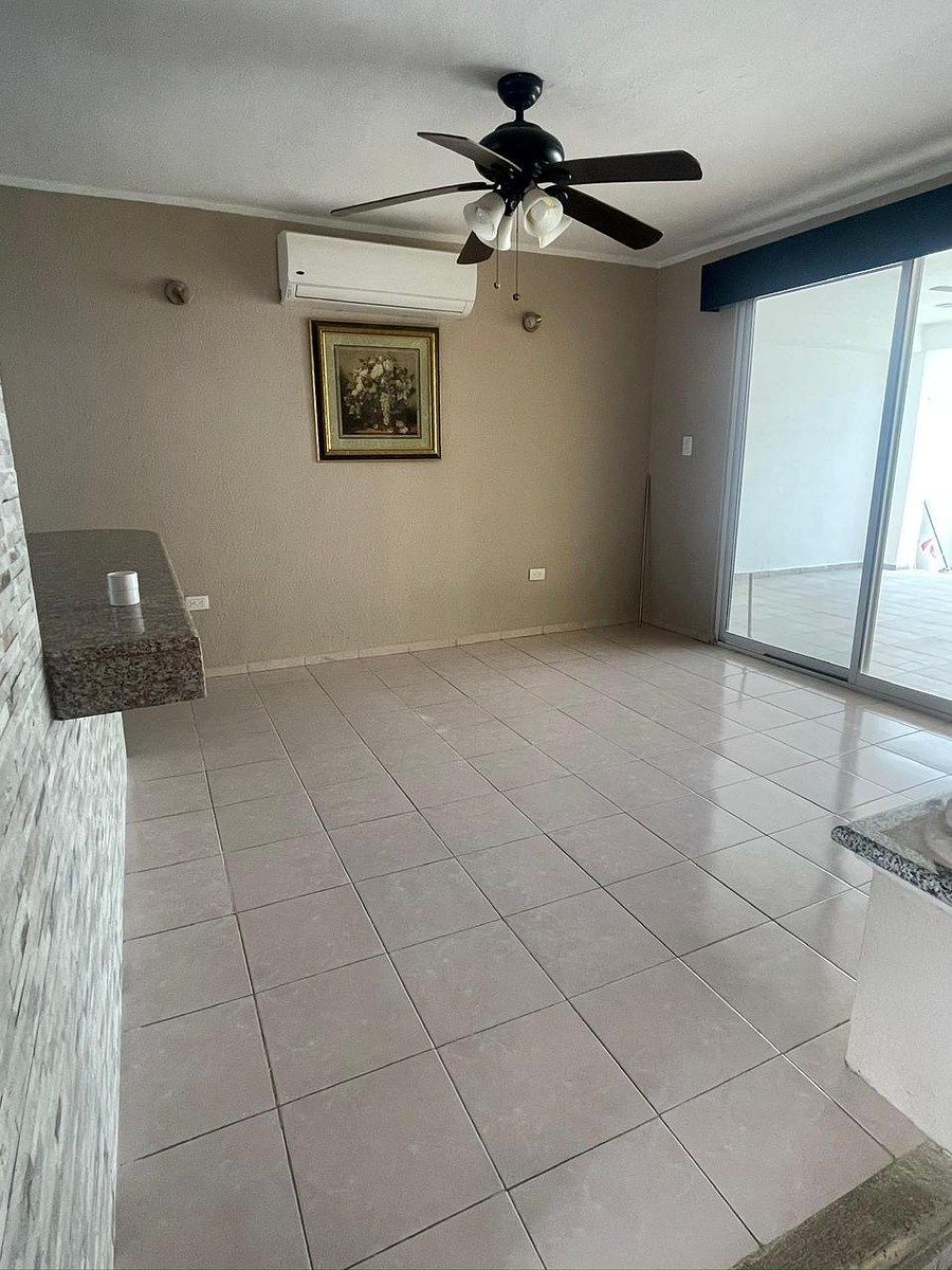 Casa em Montecarlo, Mérida, foto 3 de 21