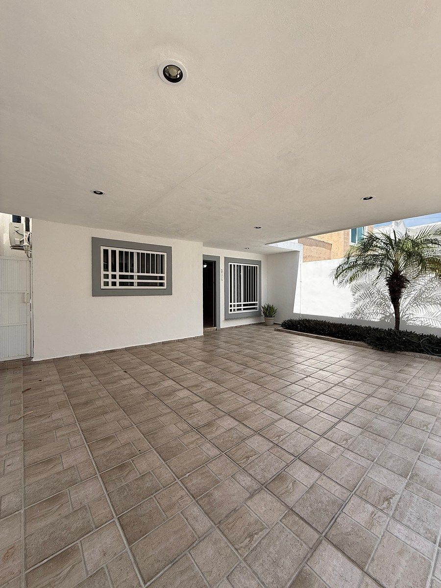 Casa em Montecarlo, Mérida, foto 2 de 27