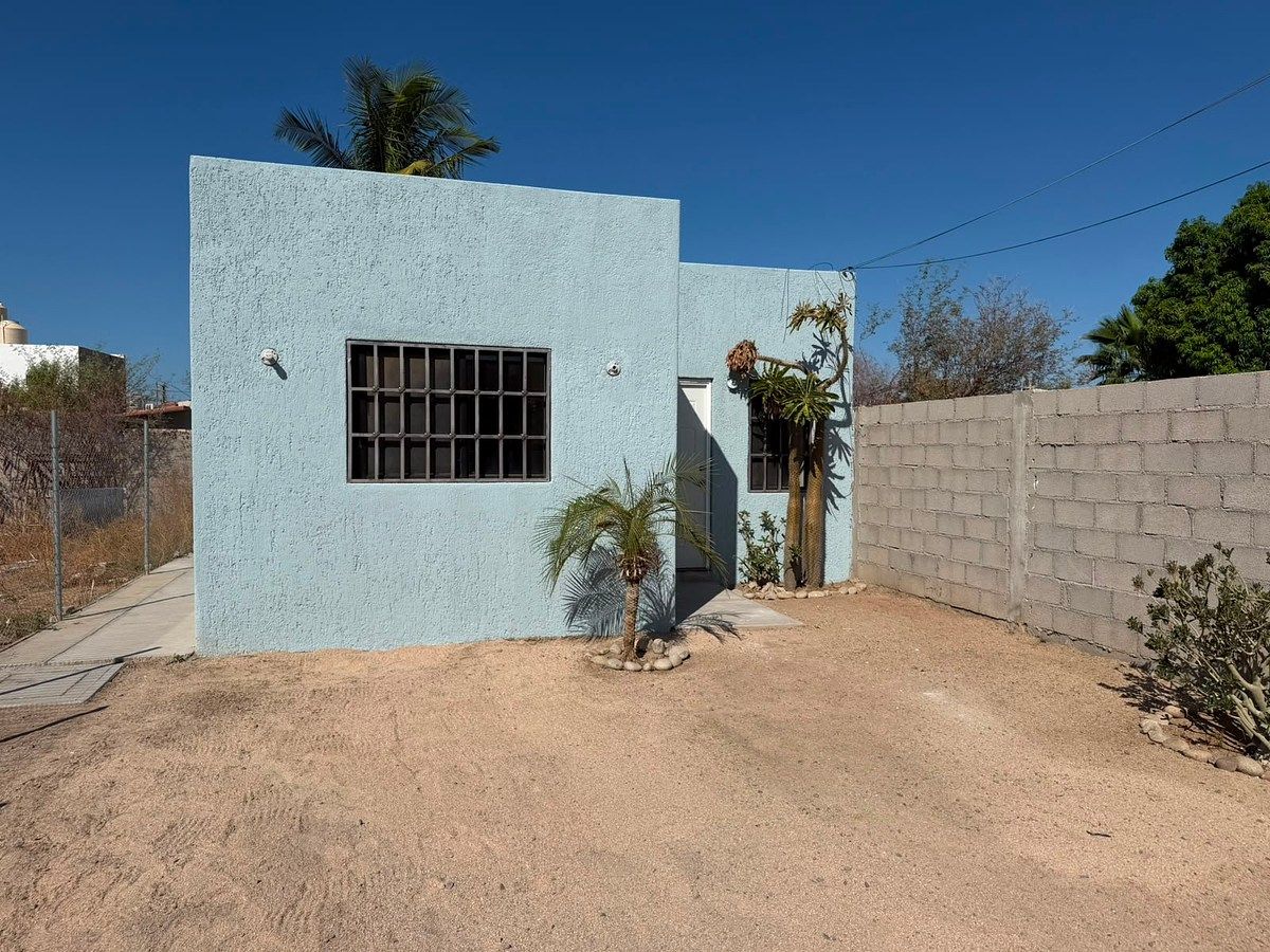 House in La Fuente, La Paz, photo 4 of 13