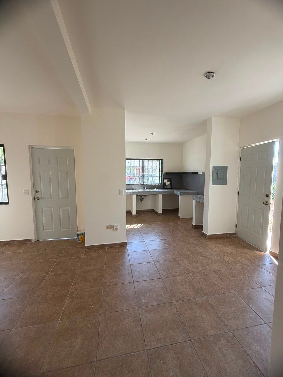 House in La Fuente, La Paz, photo 5 of 13
