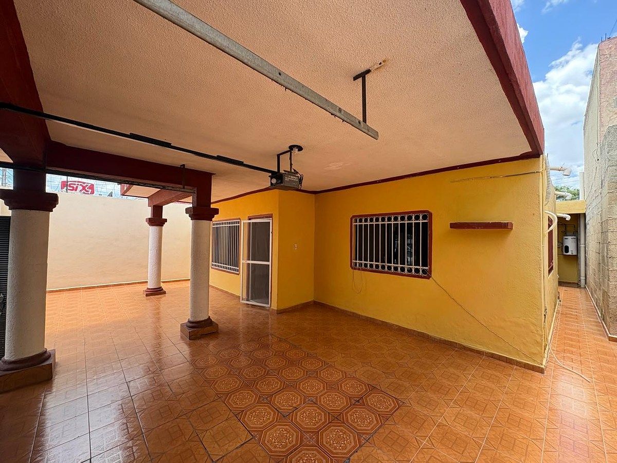 House in Mulsay, Mérida, photo 3 of 17
