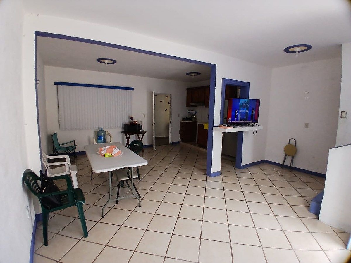 House in El Pedregal, Tuxtla Gutiérrez, photo 3 of 17