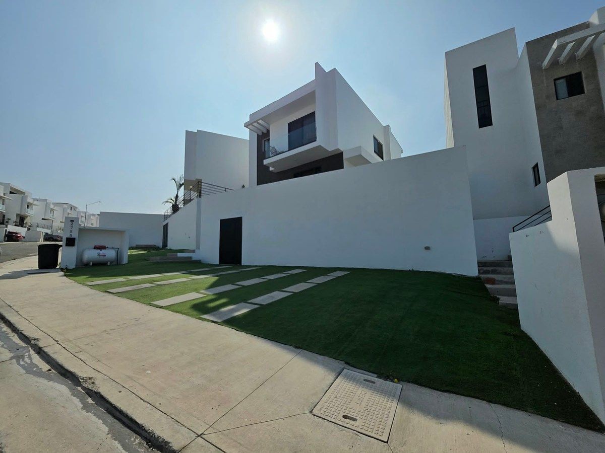 Casa em Residencial San Marino, Tijuana, foto 3 de 30