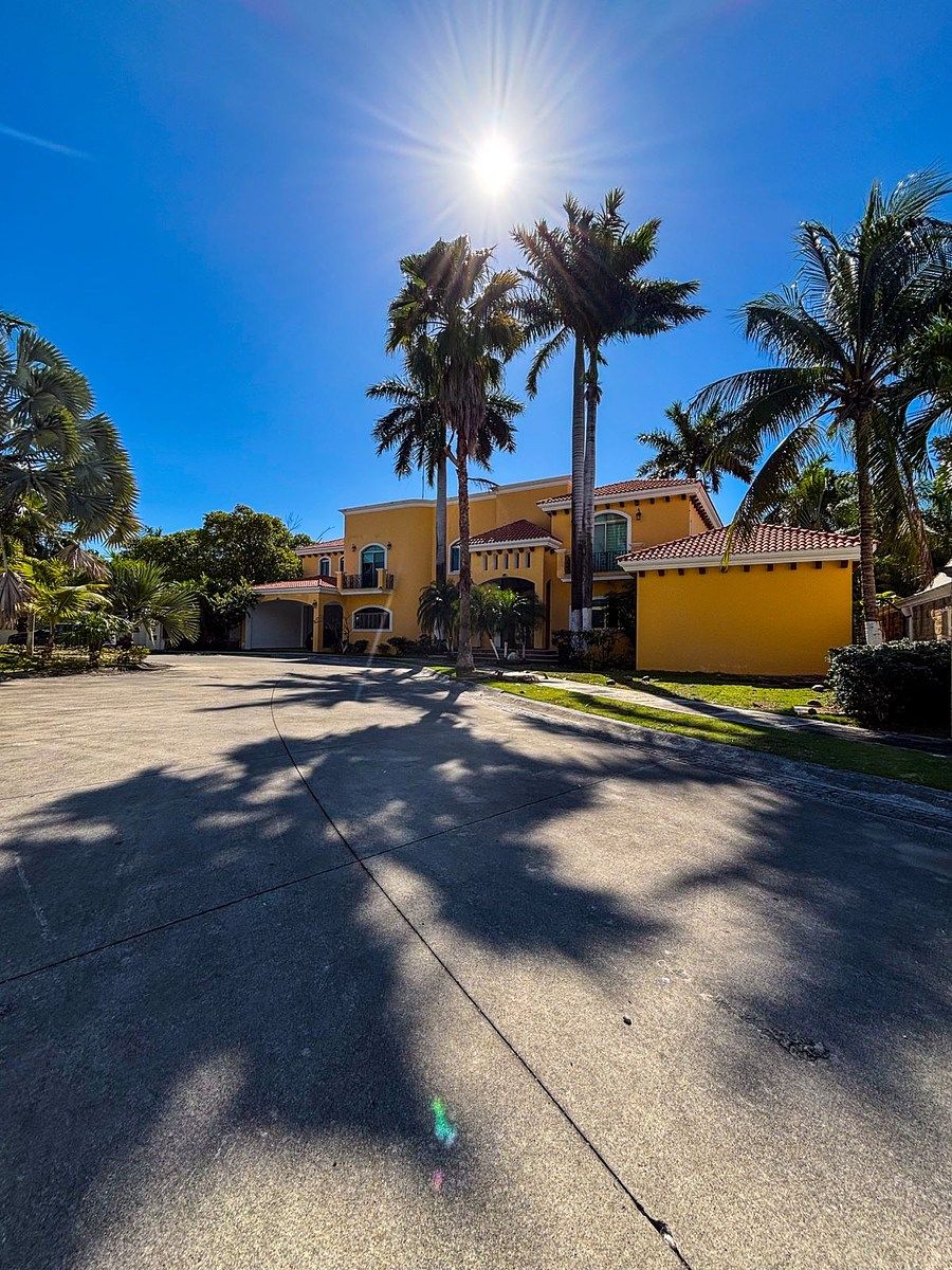 Casa em Residencial Villa Magna, Benito Juárez, foto 2 de 26