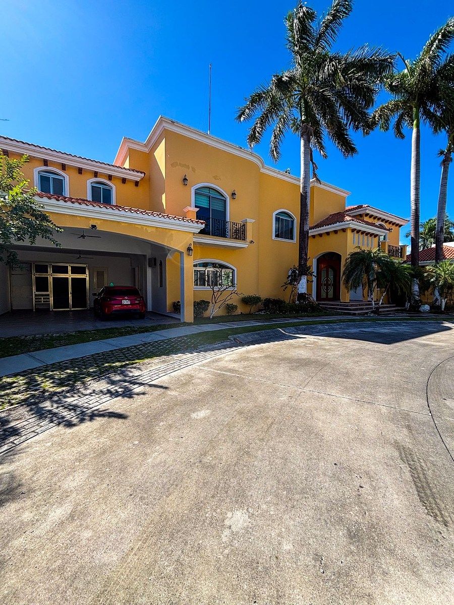 Casa para Alugar em Villa Magna Cancun com Piscina e 4 Quartos, foto 1 de 26