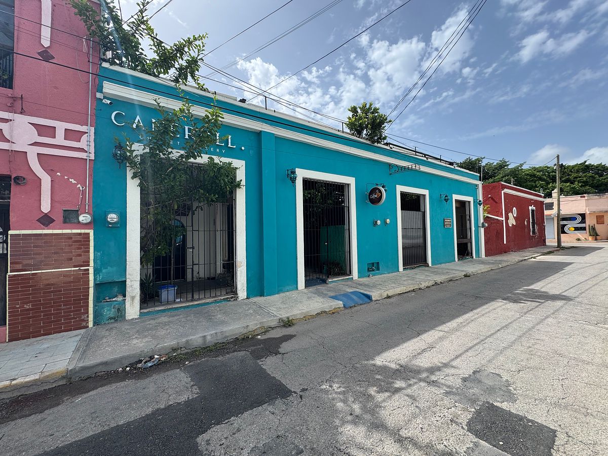 CASA COM OPÇÃO DE NEGÓCIO À VENDA EM MÉRIDA, CENTRO, ENTREGA IMEDIATA, foto 1 de 28