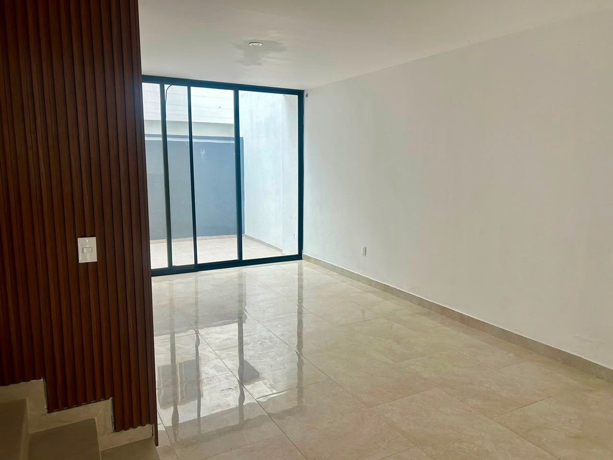 Casa em Jardines Del Valle, Zapopan, foto 4 de 24