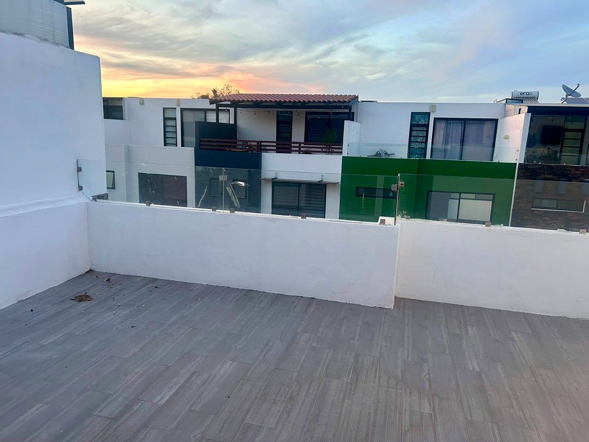 Casa em Jardines Del Valle, Zapopan, foto 15 de 24