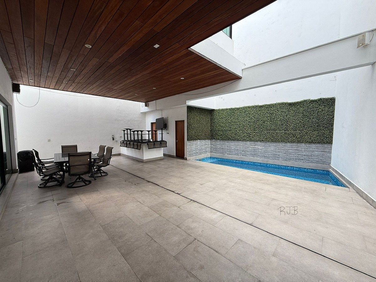 House in San Jerónimo, Monterrey, photo 19 of 37