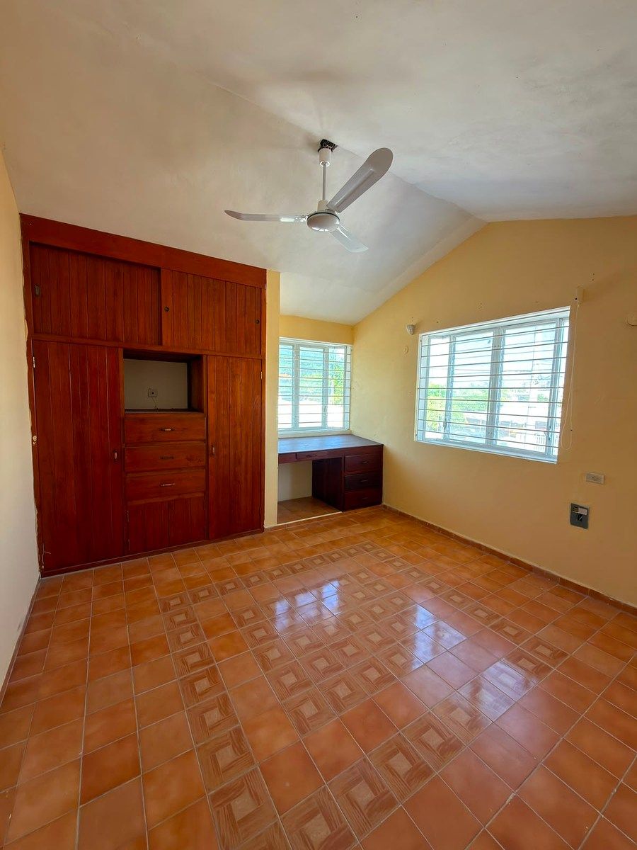 House in San Manuel, Carmen, photo 12 of 18