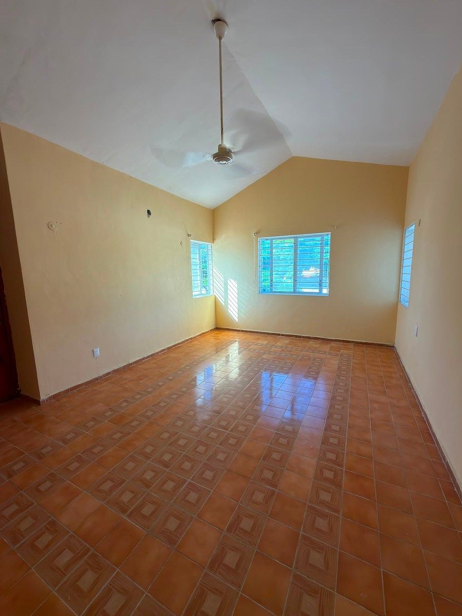 House in San Manuel, Carmen, photo 13 of 18