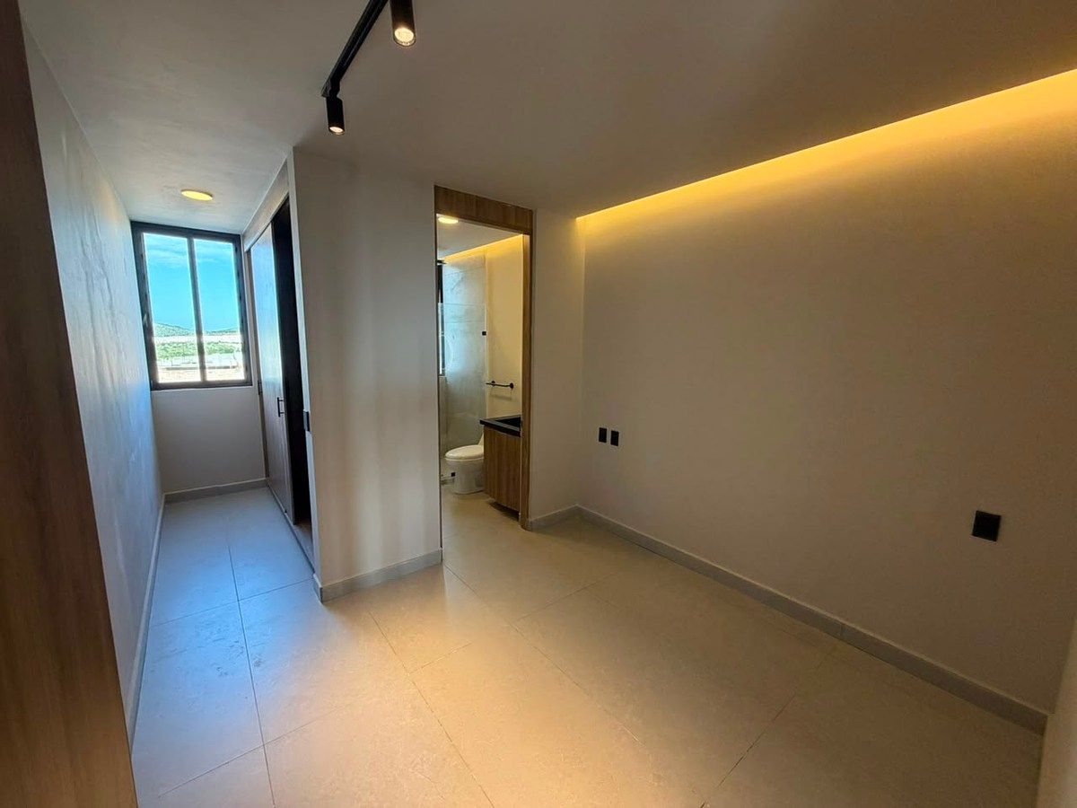 Casa em condomínio fechado em Capital Sur, El Marqués, foto 10 de 38