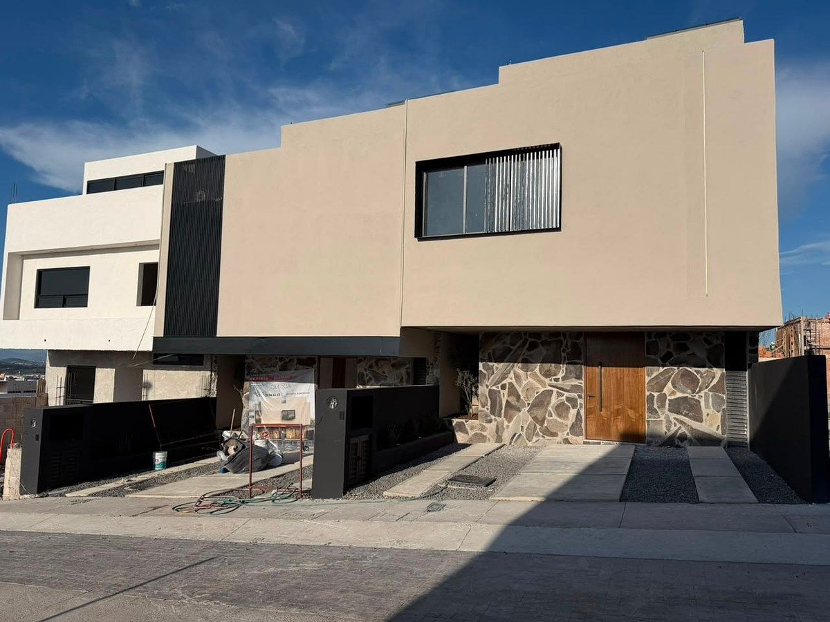 Casa em condomínio fechado em Capital Sur, El Marqués, foto 2 de 38