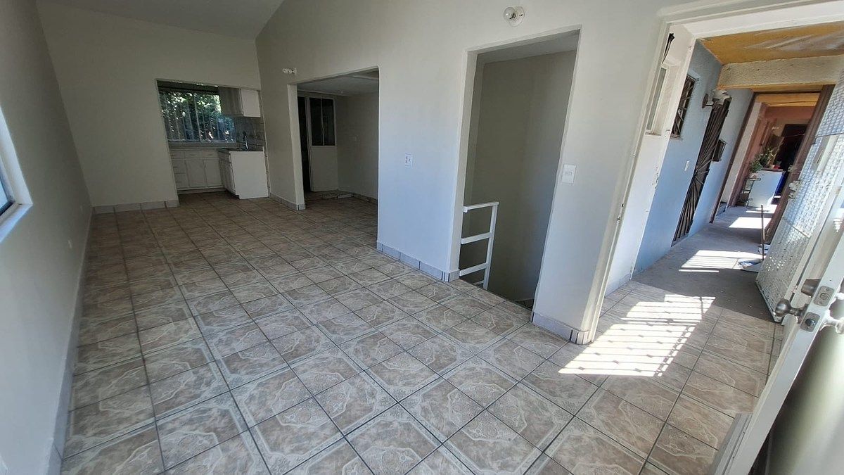 Venta de Departamento Villas de Baja California, foto 1 de 23