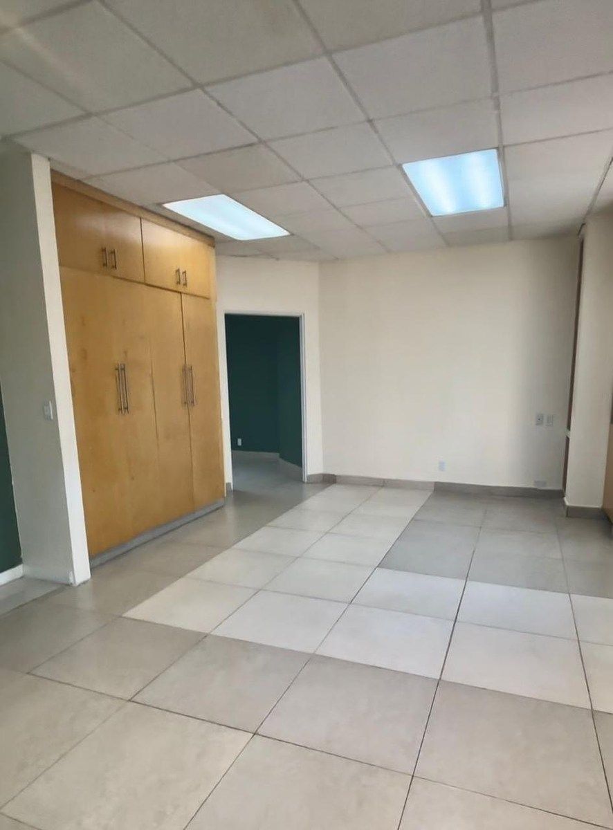 Sala Comercial em El Paraíso, Tijuana, foto 3 de 8