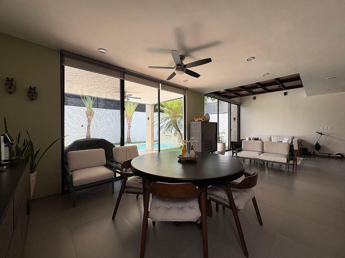 House in Gated Community in Parque Natura, Mérida, photo 4 of 19