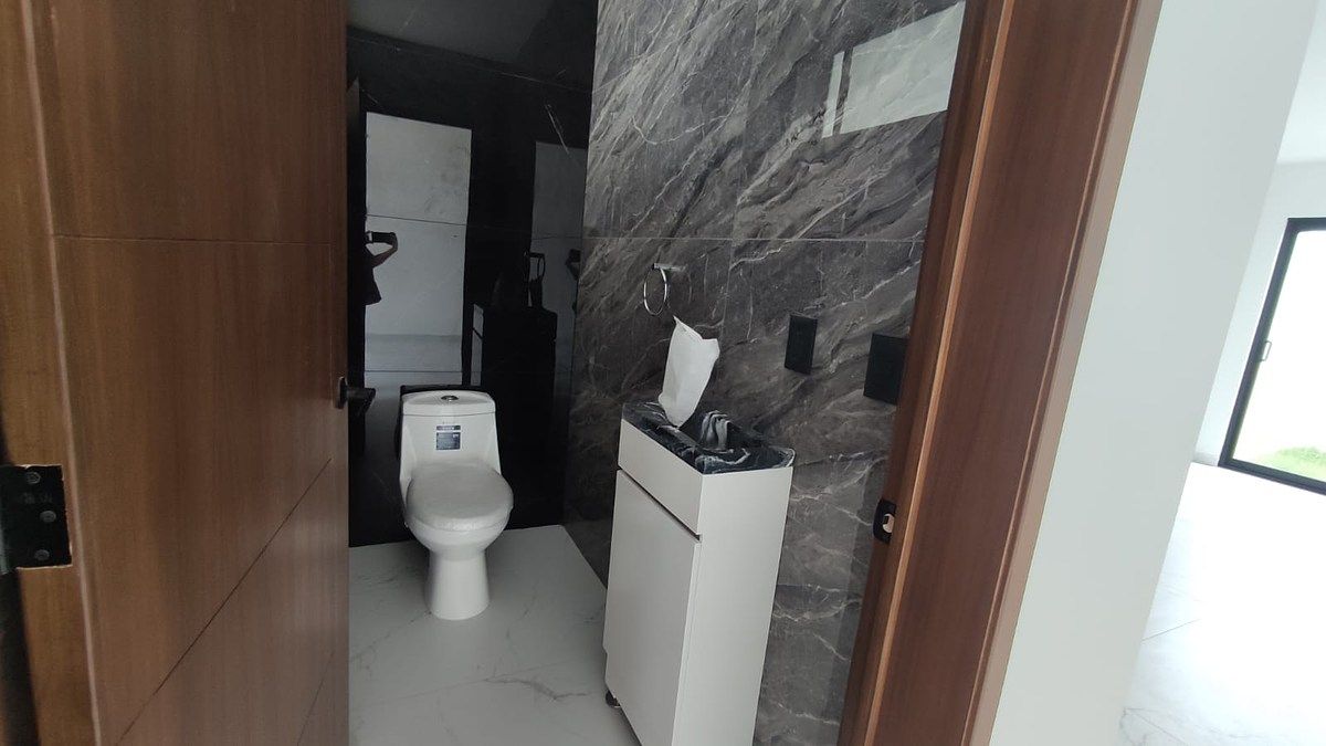 Casa em condomínio fechado em Capital Sur, El Marqués, foto 2 de 14