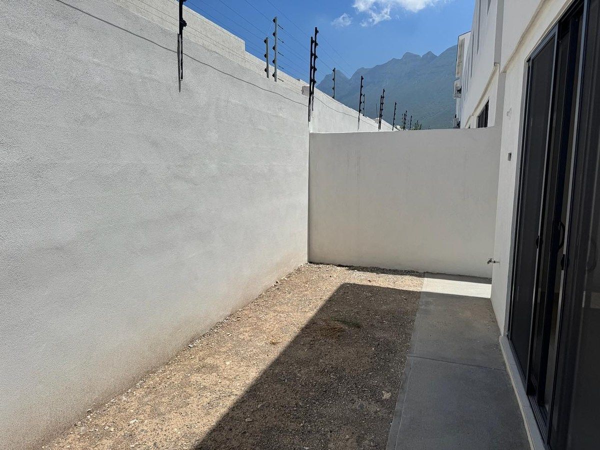 Casa en Dominio Cumbres, García, foto 13 de 22