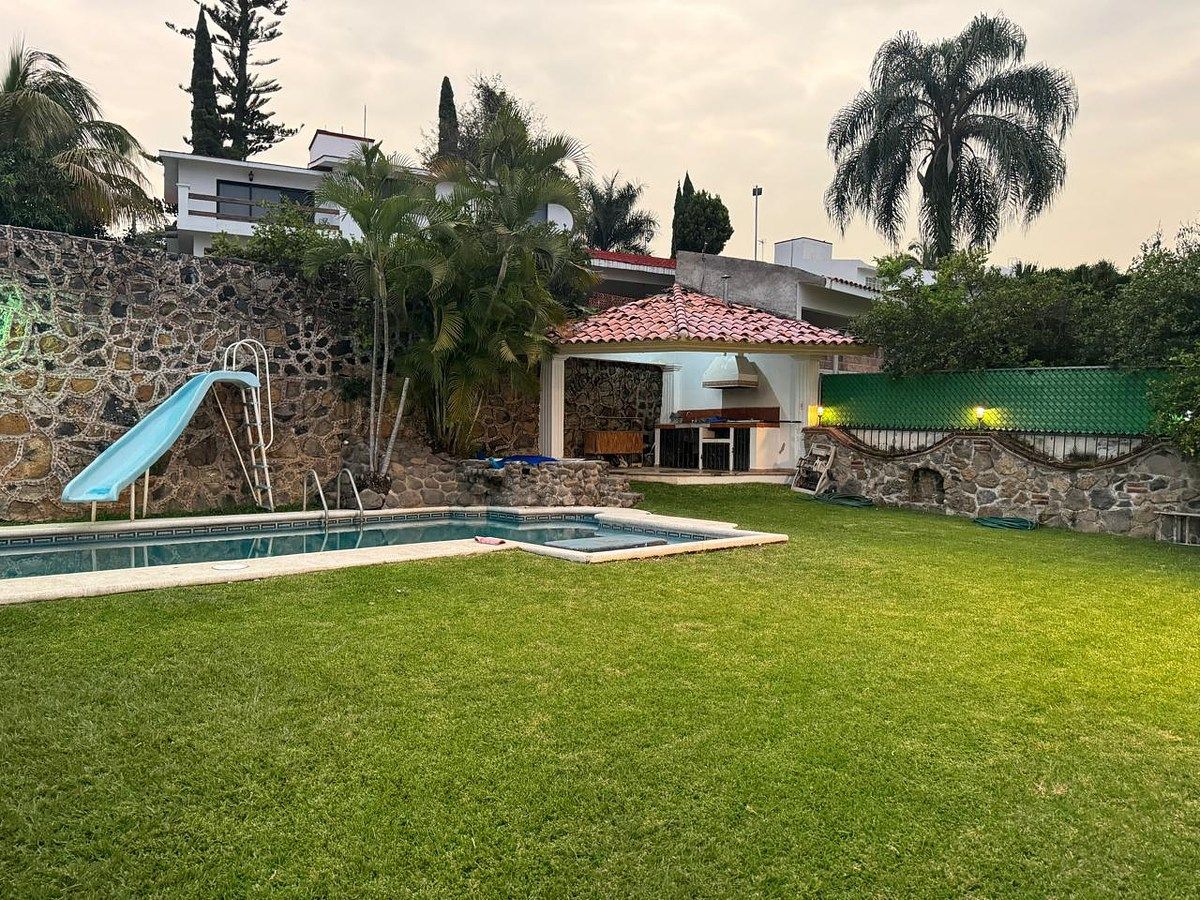 Casa en condominio en Lomas de Cocoyoc, Atlatlahucan, foto 2 de 12