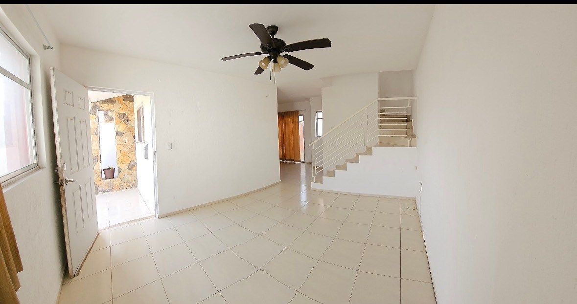 Salón, foto 2 de 6