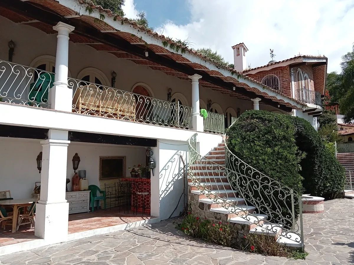 🏡 HOUSE FOR SALE – AJIJIC CENTER, photo 1 of 26