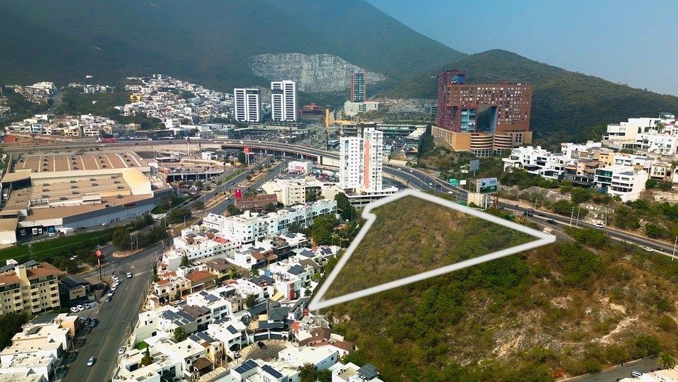 Lote comercial em Colinas de San Jerónimo, Monterrey, foto 7 de 8