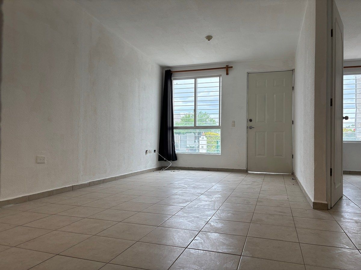 House in Gated Community in Paseos del Bosque, Corregidora, photo 6 of 15
