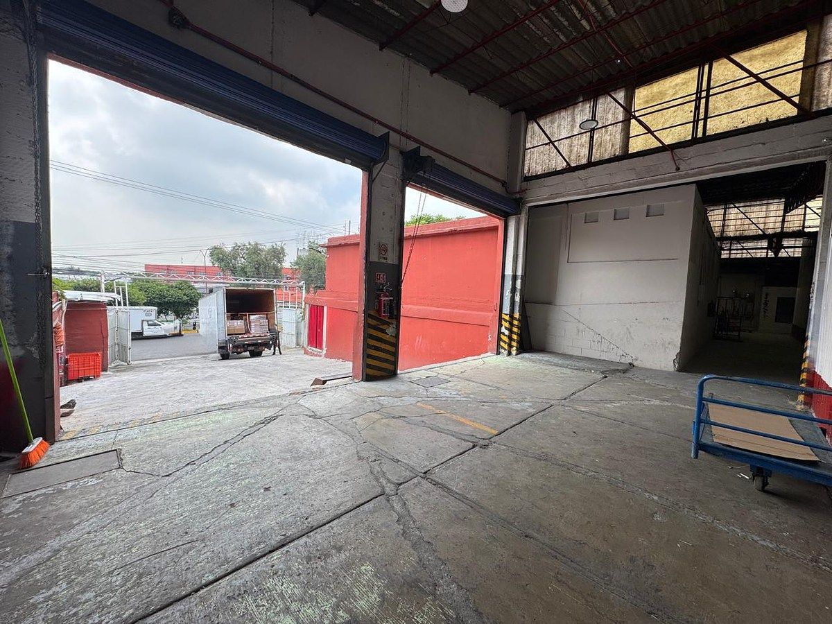 Bodega industrial en Los Reyes, Tlalnepantla de Baz, foto 10 de 10