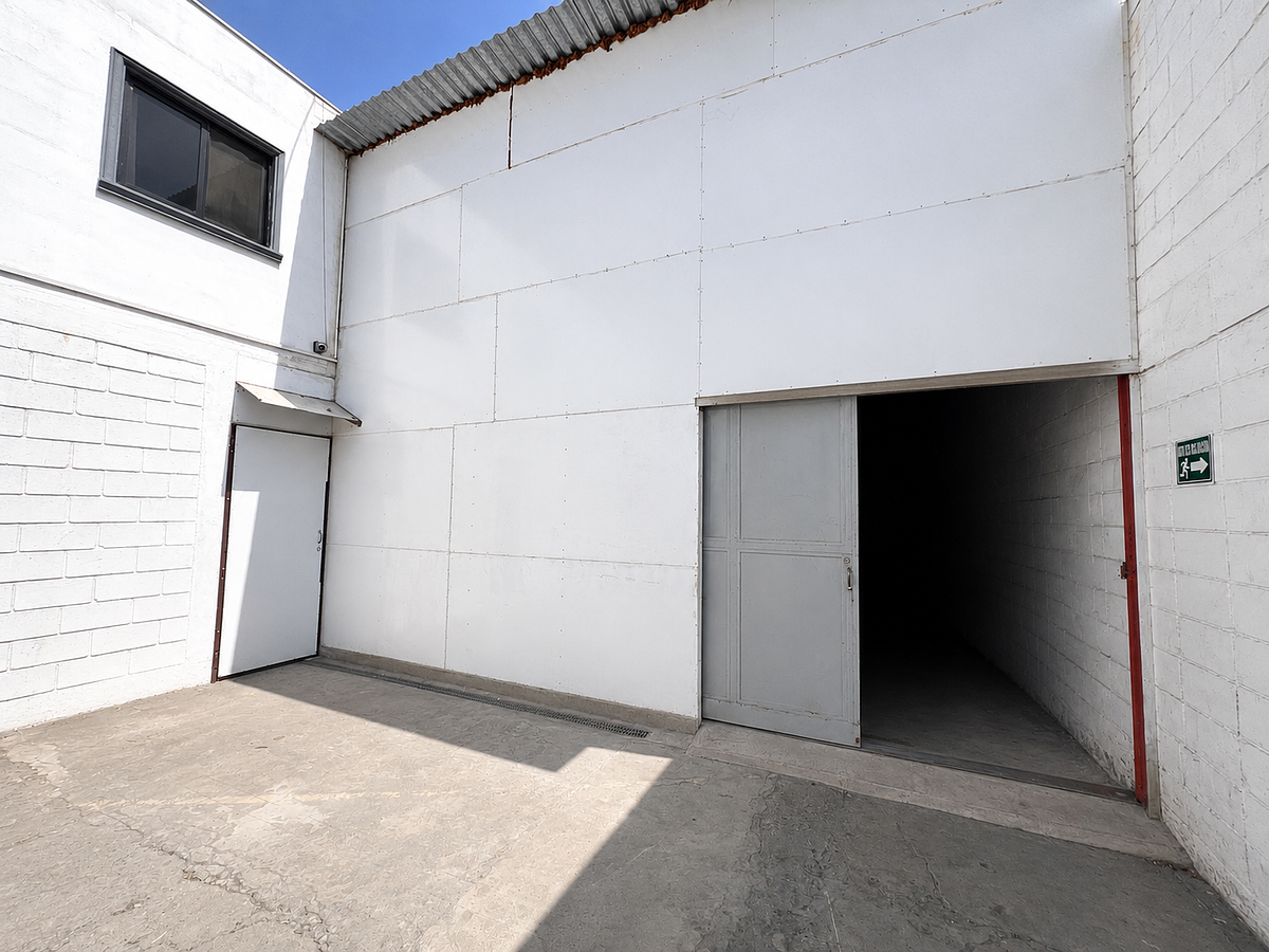 Commercial Storage Unit in La Morita, Tijuana, photo 12 of 45