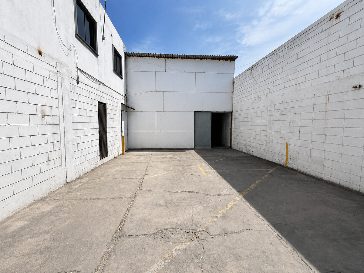 Commercial Storage Unit in La Morita, Tijuana, photo 13 of 45